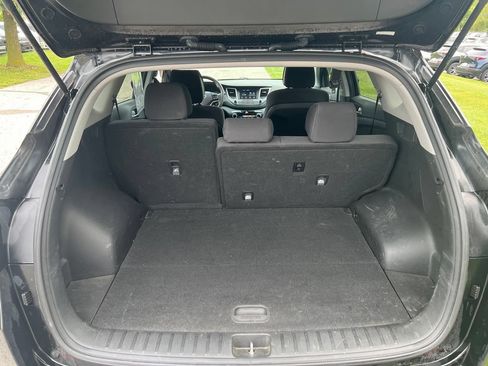 Used 2018 Hyundai Tucson SEL FWD image 14