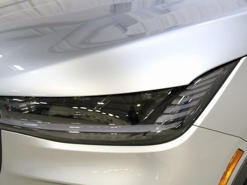New 2026 Lincoln Nautilus Premier AWD/4WD image 62