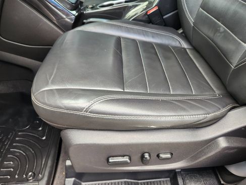 Used 2016 Ford Escape Titanium FWD image 19
