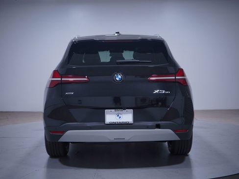 Used 2025 BMW X3 xDrive30i w/ Convenience Package image 5