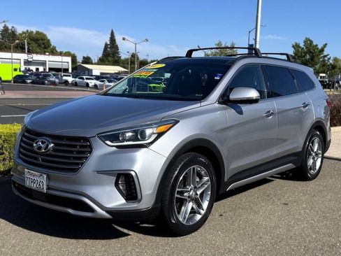 Used 2017 Hyundai Santa Fe Limited AWD/4WD image 9