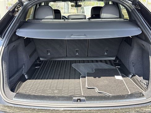 Used 2024 Audi SQ5 Prestige image 13