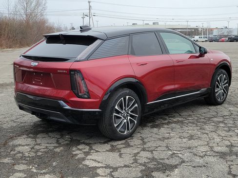 New 2026 Cadillac Optiq Sport 1 image 7