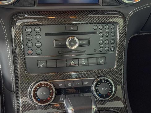 Used 2011 Mercedes-Benz SLS AMG Coupe image 46