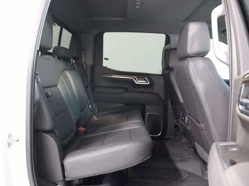 Certified 2025 Chevrolet Silverado 1500 LT Trail Boss w/ Convenience Package II image 18