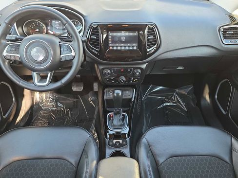 Used 2019 Jeep Compass Altitude image 14