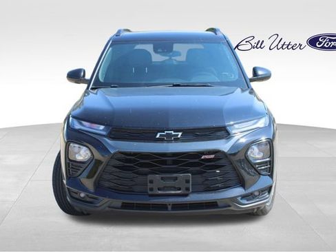 Used 2021 Chevrolet TrailBlazer RS FWD image 2