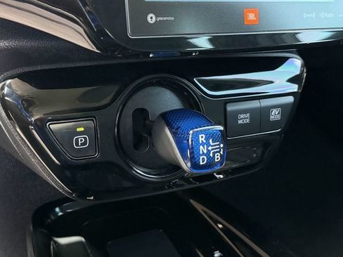 Used 2019 Toyota Prius Limited FWD image 19