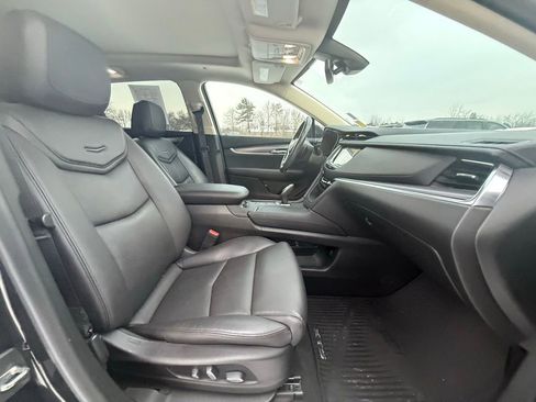 Used 2019 Cadillac XT5 Luxury image 34