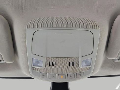 Used 2024 Ford Edge Titanium image 18