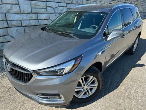 Used 2020 Buick Enclave Essence FWD image 1