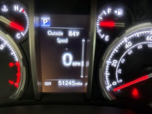 Used 2023 Toyota 4Runner TRD Off-Road Premium image 16