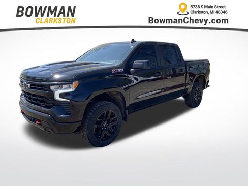 Used 2023 Chevrolet Silverado 1500 LT Trail Boss AWD/4WD image 1