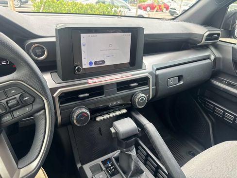 Used 2026 Toyota 4Runner SR5 RWD image 11