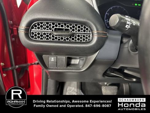 Certified 2025 Honda HR-V Sport image 15