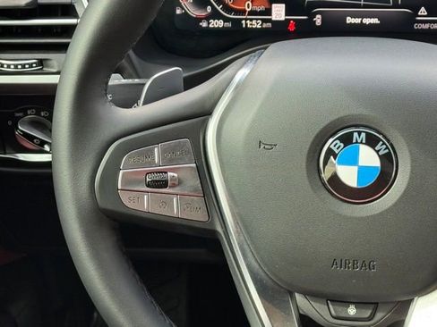 Certified 2025 BMW X4 xDrive30i w/ Premium Package image 23