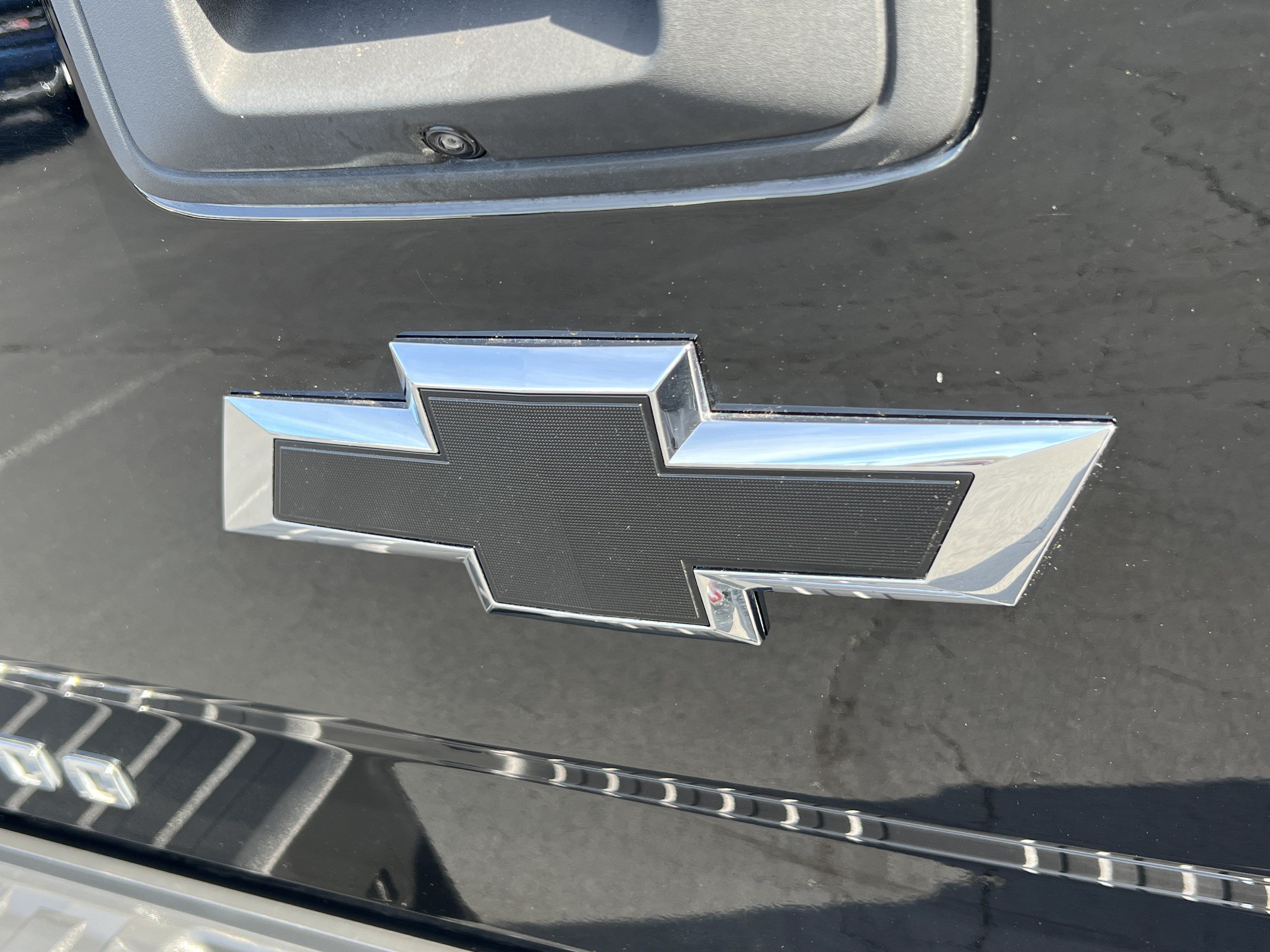 Used 2018 Chevrolet Silverado 1500 LTZ Z71 AWD/4WD image 8