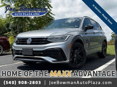 Used 2023 Volkswagen Tiguan SE R-Line