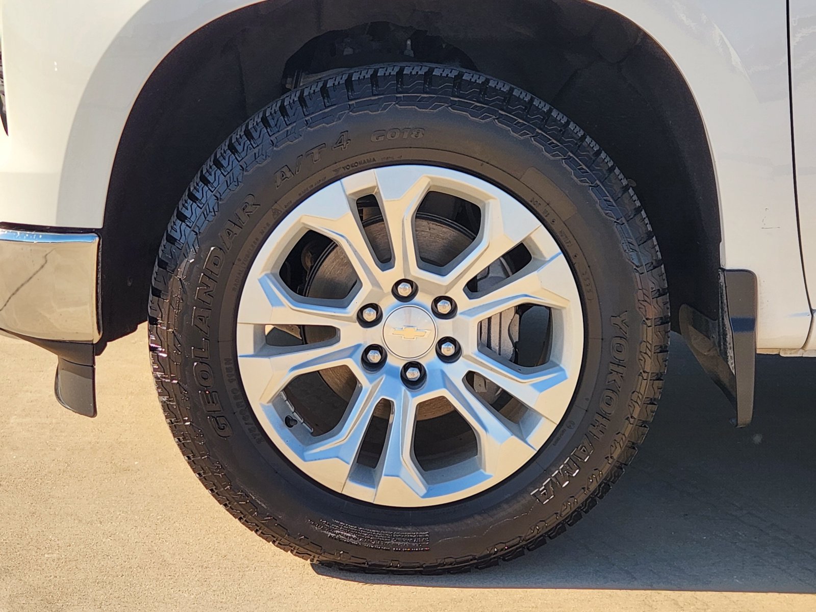 Certified 2023 Chevrolet Silverado 1500 LTZ AWD/4WD image 15