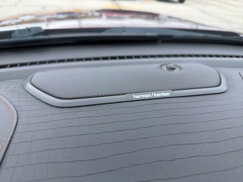 Used 2019 RAM 1500 Limited AWD/4WD image 12