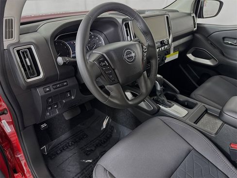Certified 2025 Nissan Frontier SV w/ SV Convenience Package image 20