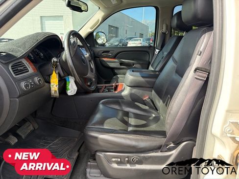 Used 2014 Chevrolet Tahoe LTZ AWD/4WD image 20
