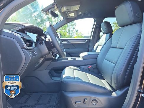 New 2026 GMC Acadia Elevation w/ Super Cruise Package AWD/4WD image 17