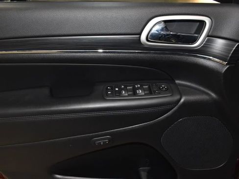 Certified 2022 Jeep Grand Cherokee Limited image 31