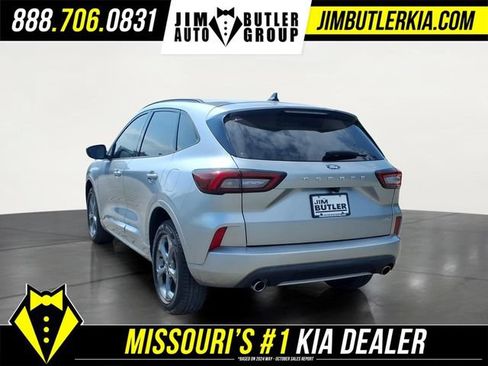 Used 2023 Ford Escape ST-Line AWD/4WD image 4