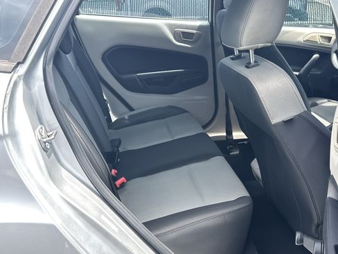 Used 2012 Ford Fiesta S FWD image 13