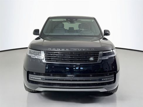 Used 2024 Land Rover Range Rover SE AWD/4WD image 11