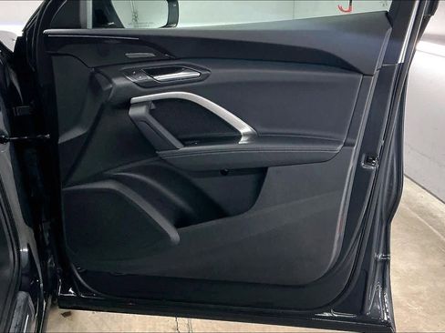 Certified 2025 Audi Q5 Premium Plus w/ Premium Plus image 27