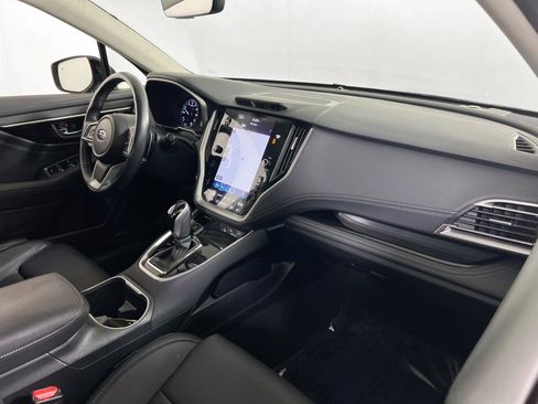 Used 2022 Subaru Outback Limited image 29