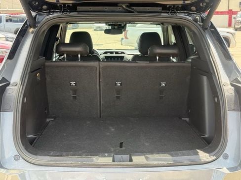 Used 2021 Chevrolet TrailBlazer RS w/ Sun and Liftgate Package AWD/4WD image 34