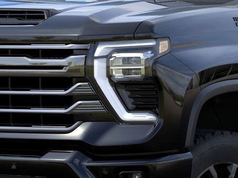 Used 2026 Chevrolet Silverado 2500 High Country w/ Midnight Edition AWD/4WD image 10