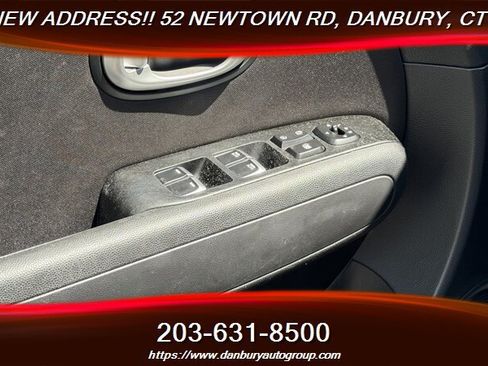 Used 2017 Kia Soul + w/ Designer's Package FWD image 10