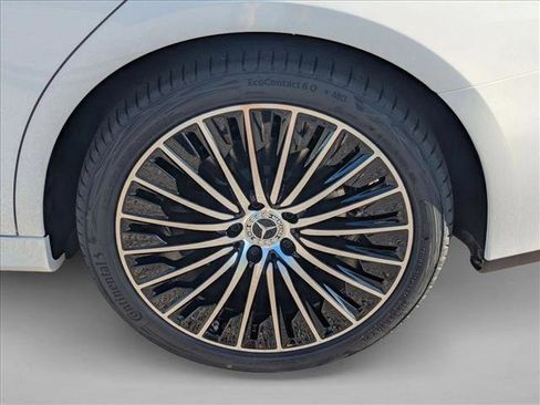 New 2026 Mercedes-Benz E 350 4MATIC Sedan image 10