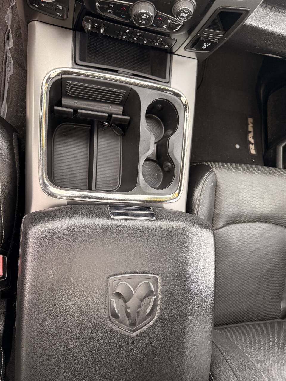 Used 2016 RAM 1500 Sport w/ Sport Premium Group AWD/4WD image 5