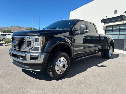 Used 2022 Ford F450 King Ranch w/ King Ranch Ultimate Package AWD/4WD image 2