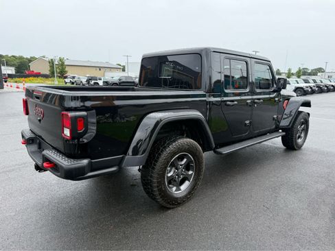 Used 2023 Jeep Gladiator Rubicon w/ Cold Weather Group AWD/4WD image 10