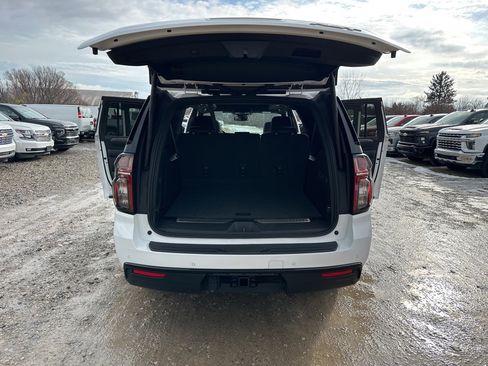 Used 2023 Chevrolet Suburban RST w/ Luxury Package image 34
