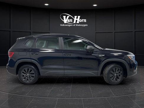 Used 2022 Volkswagen Taos S w/ IQ Drive S Package FWD image 2