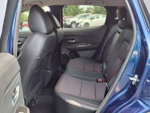 New 2025 Nissan Kicks SR image 6