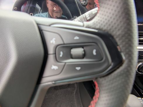 New 2026 Chevrolet Trax RS w/ Driver Confidence Package FWD image 23