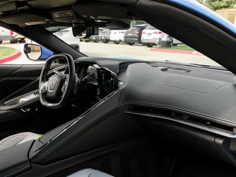 Used 2024 Chevrolet Corvette Z06 image 11