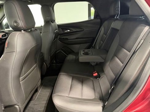 Used 2023 Chevrolet TrailBlazer RS w/ Convenience Package FWD image 25