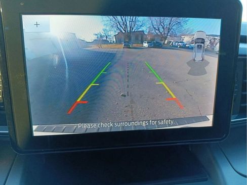 Certified 2021 Ford Explorer XLT w/ Equipment Group 202A image 19