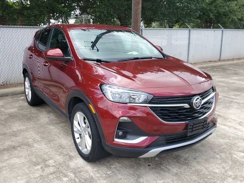 Used 2023 Buick Encore GX Preferred w/ Cold Weather Comfort Package FWD image 3