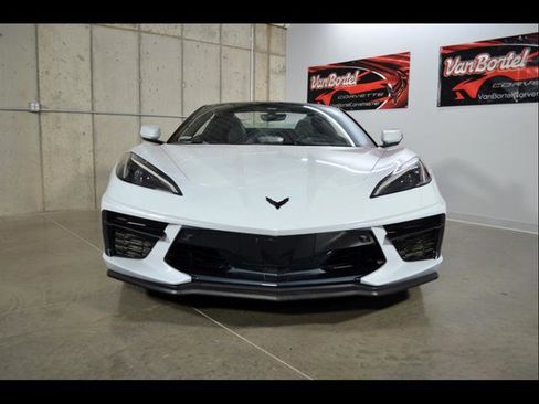 Used 2023 Chevrolet Corvette Stingray Premium Conv w/ Z51 Performance Package RWD image 3