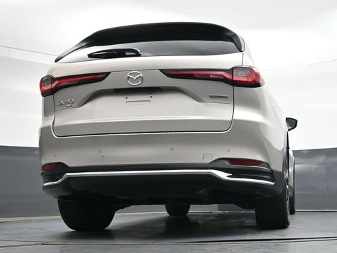 Used 2024 MAZDA CX-90 Plug-In Hybrid w/ Premium Plus AWD/4WD image 30